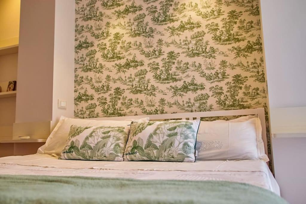 Roma, Gemelli Casa Eleganza, Resort Modernista Bagian luar foto
